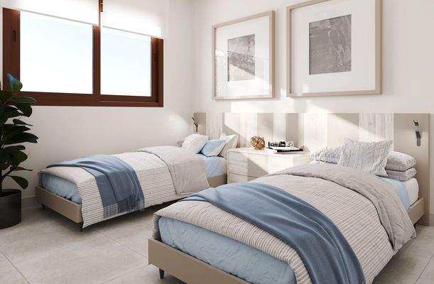 Vielseitiges Schlafzimmer mit Platz für individuelle Einrichtung