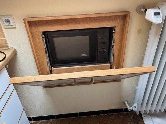 Eingebaute Mikrowelle