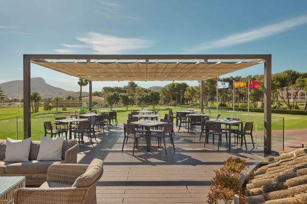 TERRACE-BAR-37-Grand-Hyatt-La-Manga-Club-Golf-Spa