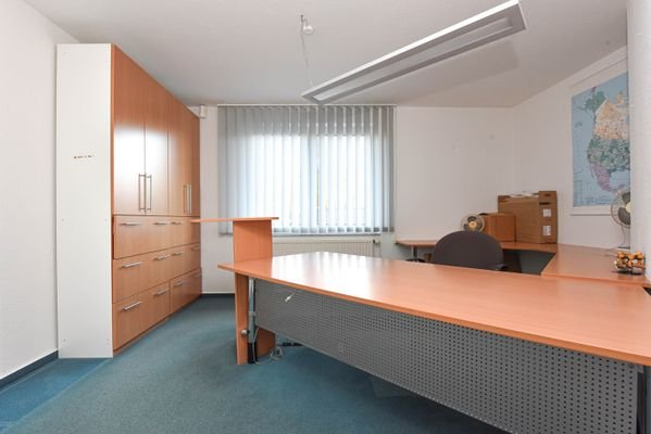 Büro 8
