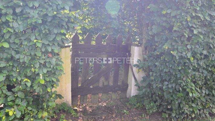 Zugang Privatweg hinter dem Grundstück