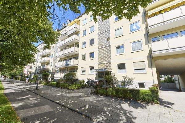 Gebäude Vorderseite