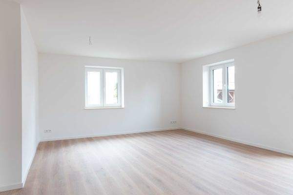 Wohnzimmer Bild 2.jpg