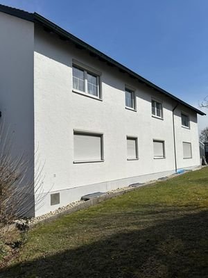 Fassade mit Garten