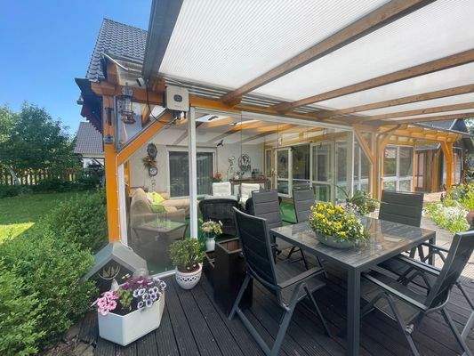 Wintergarten und Terrasse