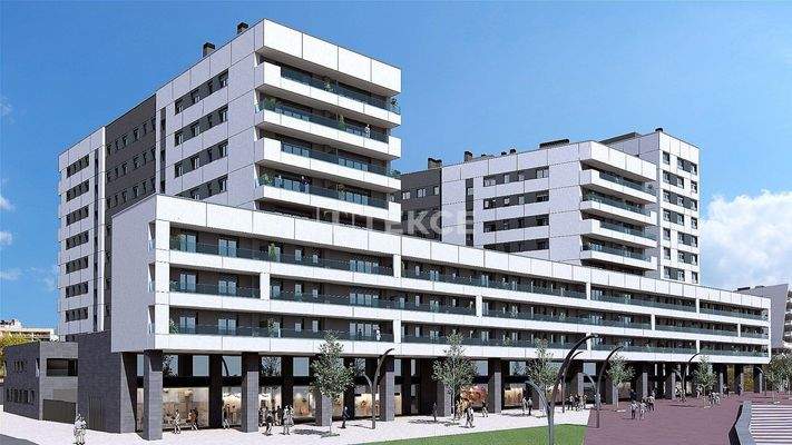 Seafront Apartments with Amazing Views in El Gorg Badalona