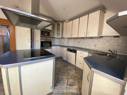 Küche mit Essbereich