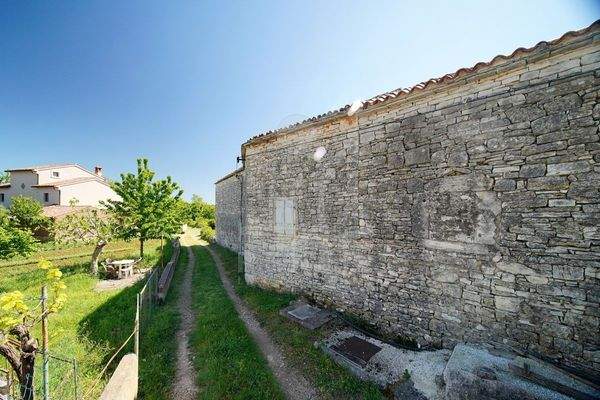 Historisches Steinhaus mit viel Platz