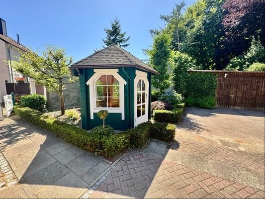 Pavillion in der Sonne