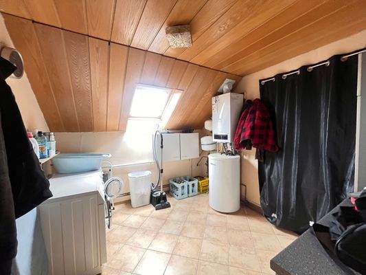 Hauswirtschaftsraum OG