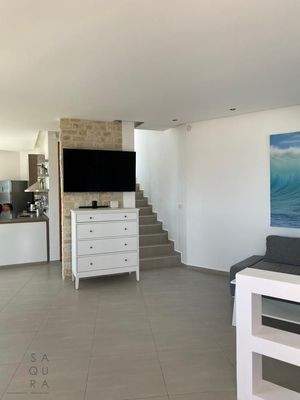 9CD1B495-4A4B-4184-87F7-6D4531608EE9