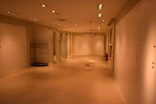 Verkaufsraum Ansicht Eingang