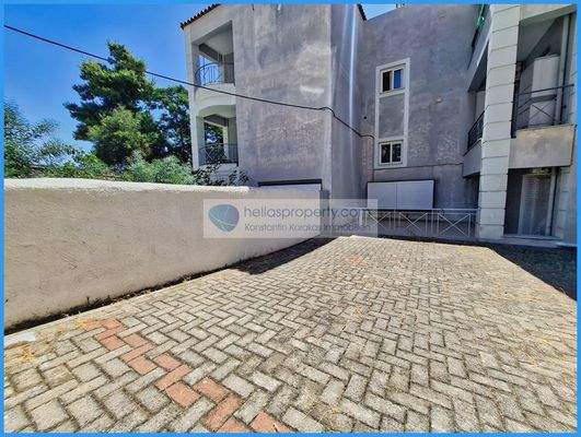 2c708cd61b7b46a1b9ef4903e06bd6e2-original