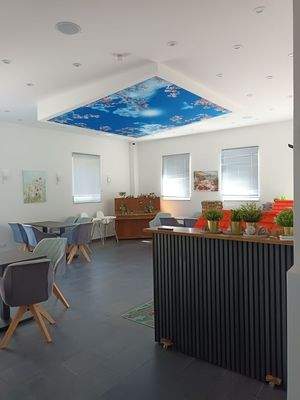 Weiterer Sitzbereich