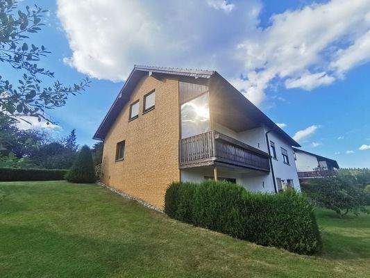 Rechte Seitenansicht