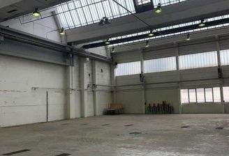 LAGERHALLE  1.070 m² Hallenansicht 1