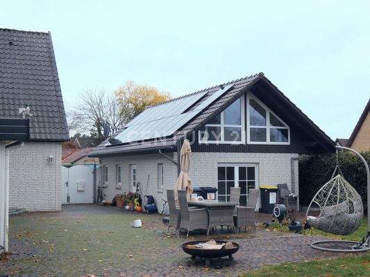 Nebengebäude mit Einliegerwohnung