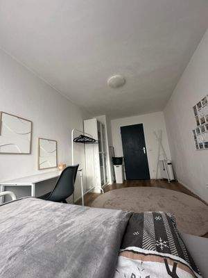 Zimmer Esslingen WG Zimmer Zeitwohnen urbanbnb 10.jpg