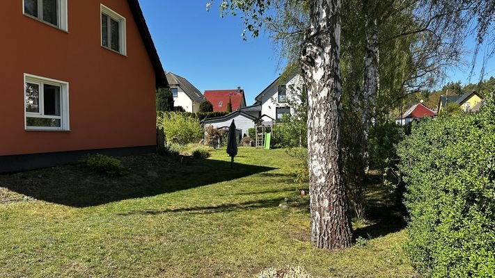 Giebel + Garten.jpg
