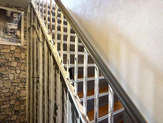 Treppenaufgang ins Dachgeschoss