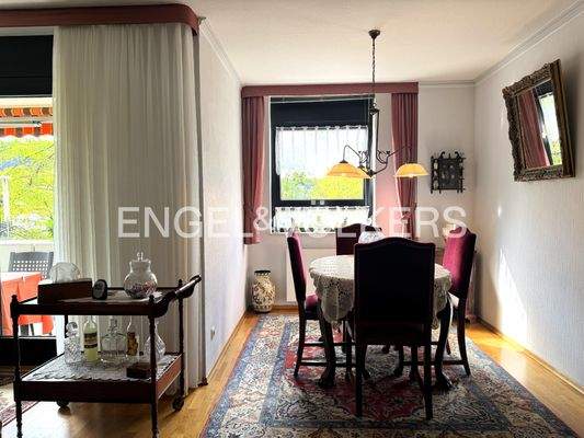 Freundlicher Essbereich