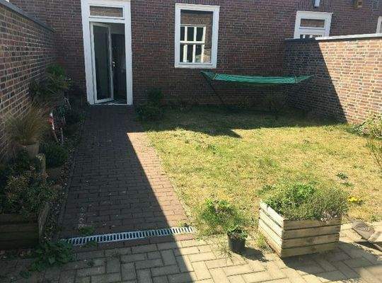 Terrassenwohnung mit Garten