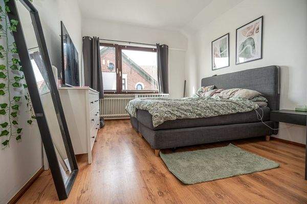 Schlafzimmer 2 (WE 2)