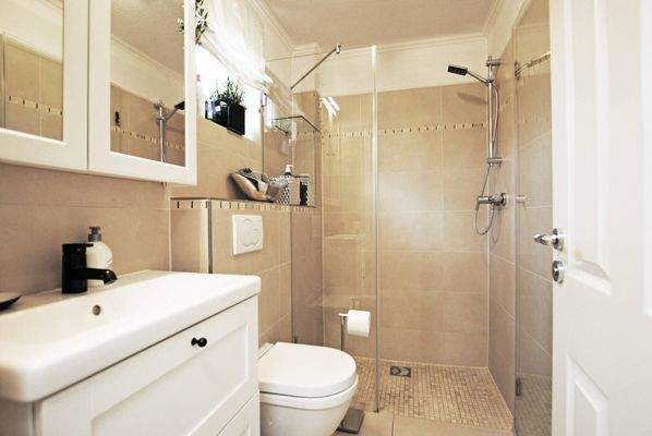 Das Gäste-Bad im EG