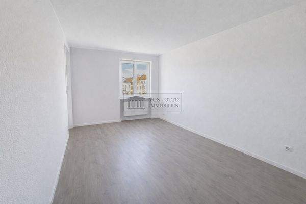 schönes Kinder/Arbeitszimmer 