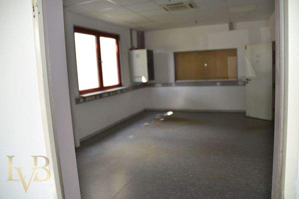 Halle 2 Büro