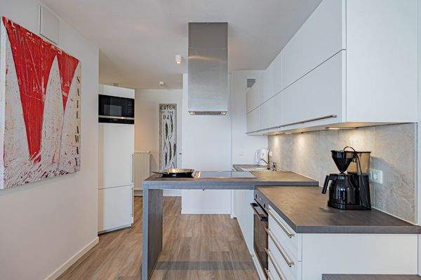 Eingangsbereich mit Küche…