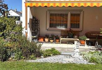 Süd-West Terrasse mit Markise