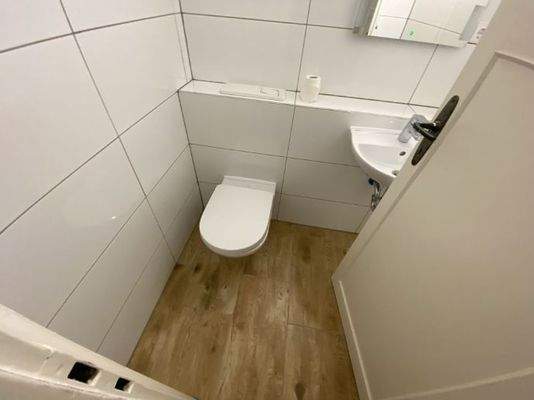 separater WC-Raum