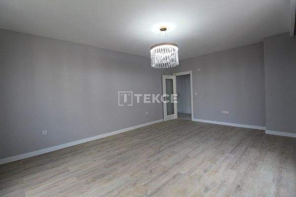 Ready-to-Move Apartments Near the Metro in Eyüpsultan Istanbul