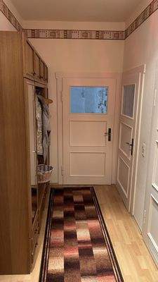 Flur Richtung Wohnzimmer