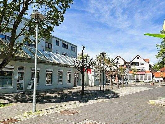 Kelterplatz gleich um die Ecke.jpg