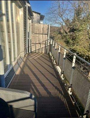 großer Sonnenbalkon