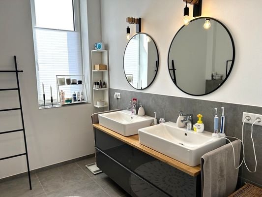 Badezimmer OG