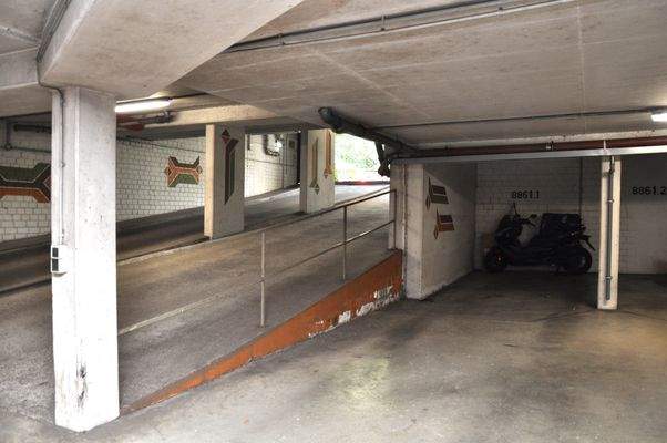 TG-Stellplatz nahe Ausfahrt