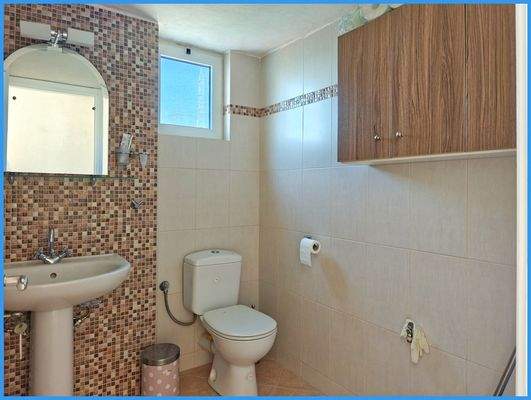 27982cd96df14b6da3d3b32fdf681855-original