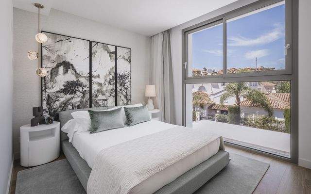 Photo: Villa in Estepona