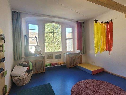 010_ Balkonzimmer 1.OG