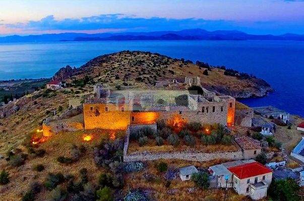 7fa3e971e56444bf8dec31cab856edf2-original