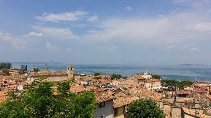 desenzano-del-garda-6968992_1920.jpg