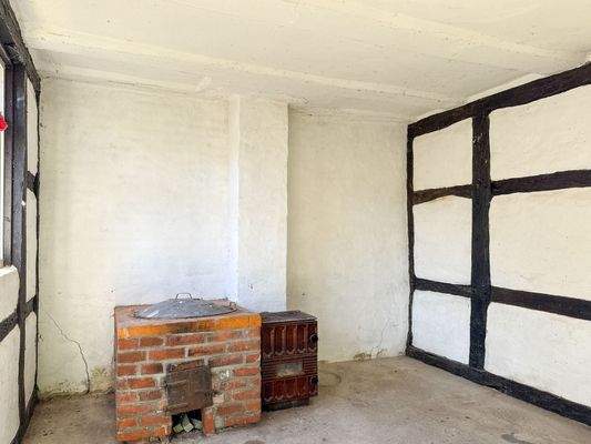 Raum 1; Nebengebäude