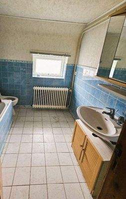 Wannenbad im Erdgeschoss