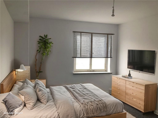 Schlafzimmer - virtually staged