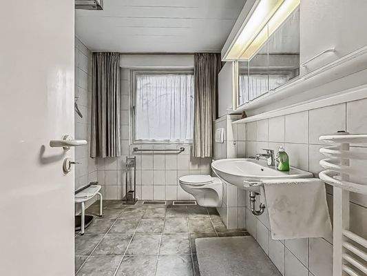 Badezimmer EG Anischt I 