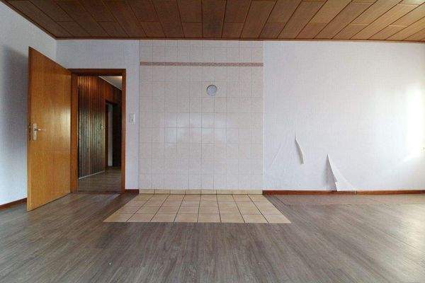 Wohnzimmer m. Ofenanschluss