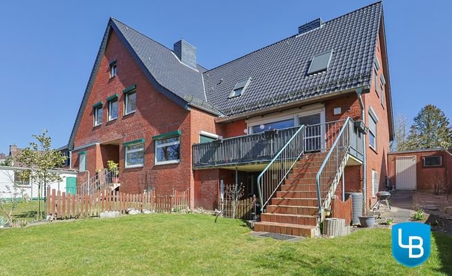 Komplette Gartenansicht vom Garten 